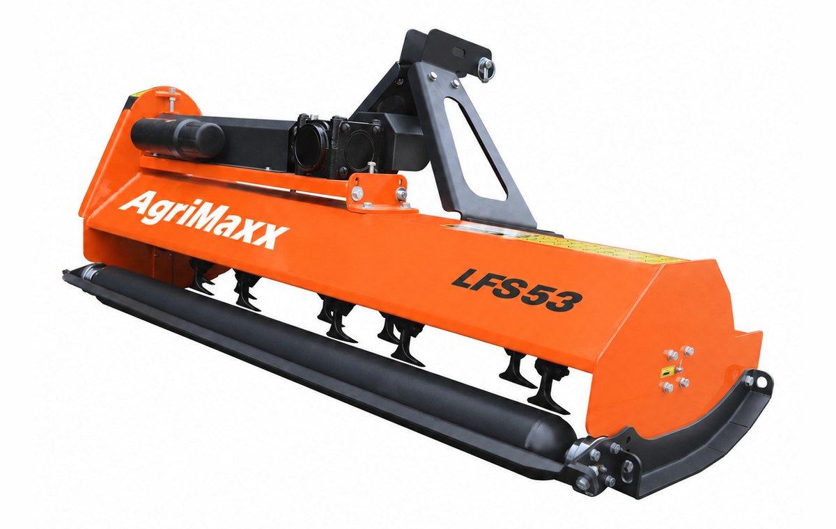 AgriMaxx LFS53 flail mower, close view of the mower deck and rear roller