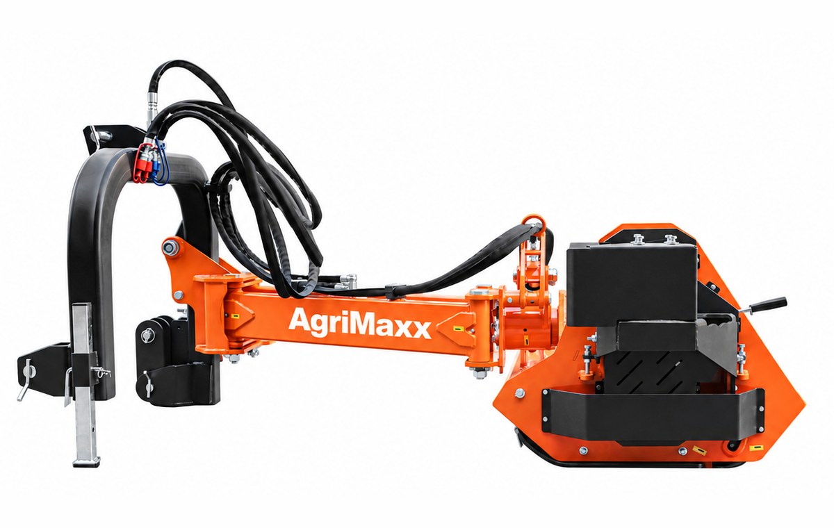 AgriMaxx VHF71 flail mower, full-length side profile showing the offset arm and hydraulic cylinder